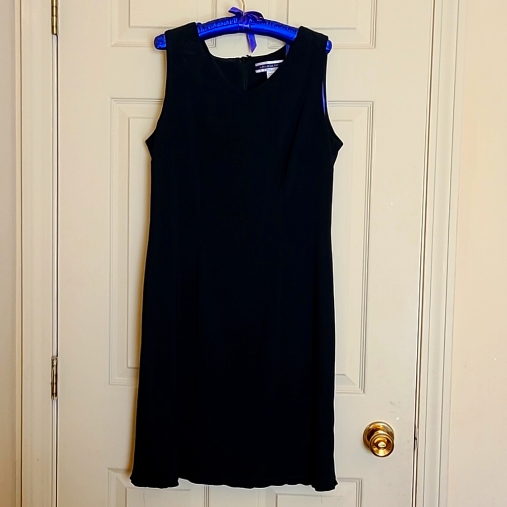Sleeveless Black Dress - Amanda Smith, Size 8,